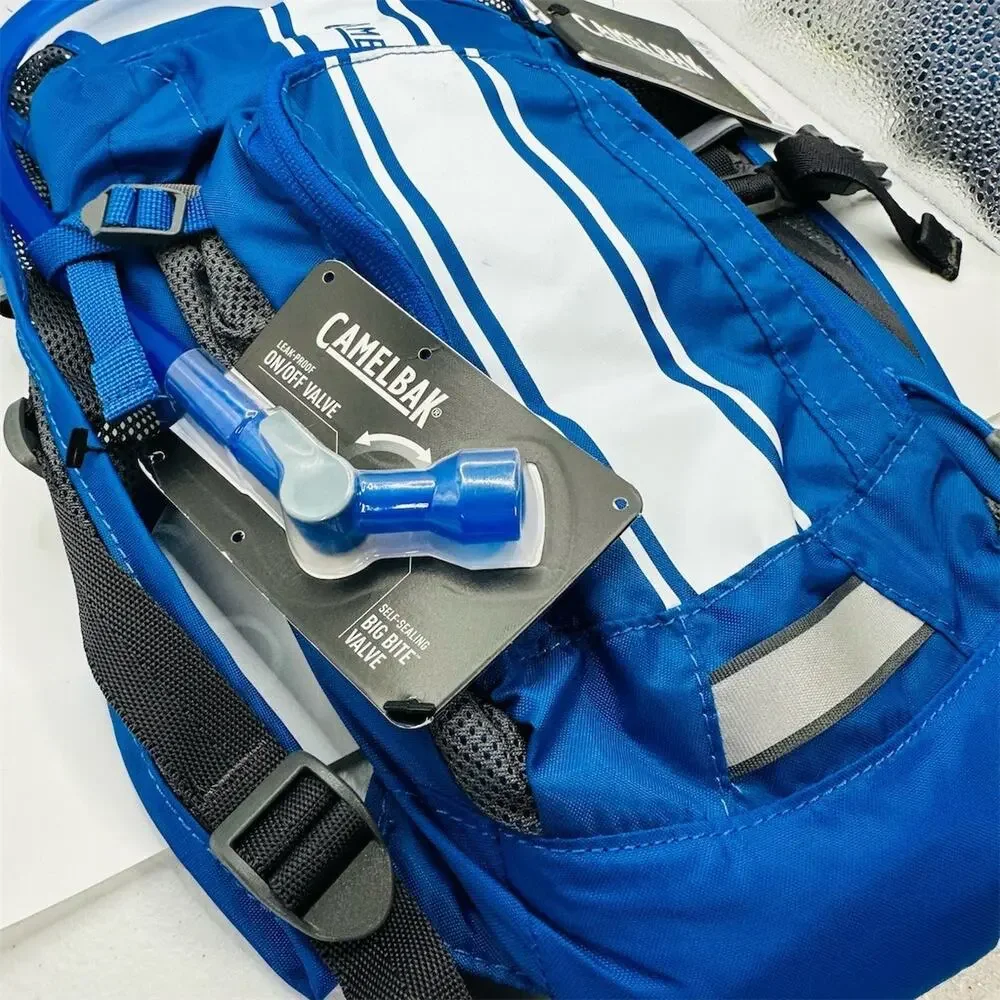 CamelBak Kids Mini M.U.L.E. Hydration Pack Backpack Blue White Stripe 50oz